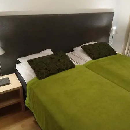 Yllaes 7202, Incl 2 Lift Tickets In Winter Season